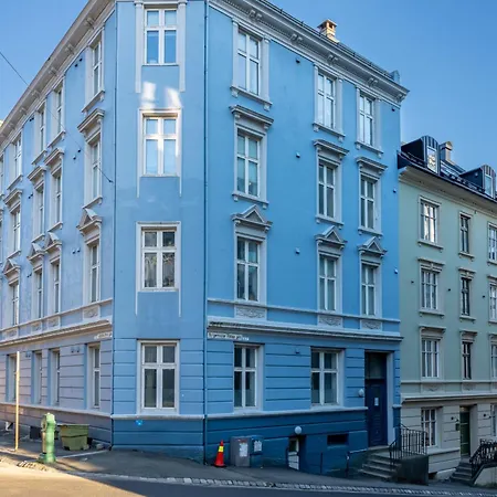 Appartamento Roomsly - Cozy Hilltop Hideout In Bergen