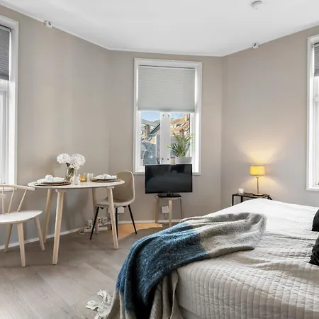 Appartamento Roomsly - Cozy Hilltop Hideout In