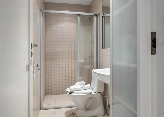 Appartement Roomsly - Cozy Hilltop Hideout In *